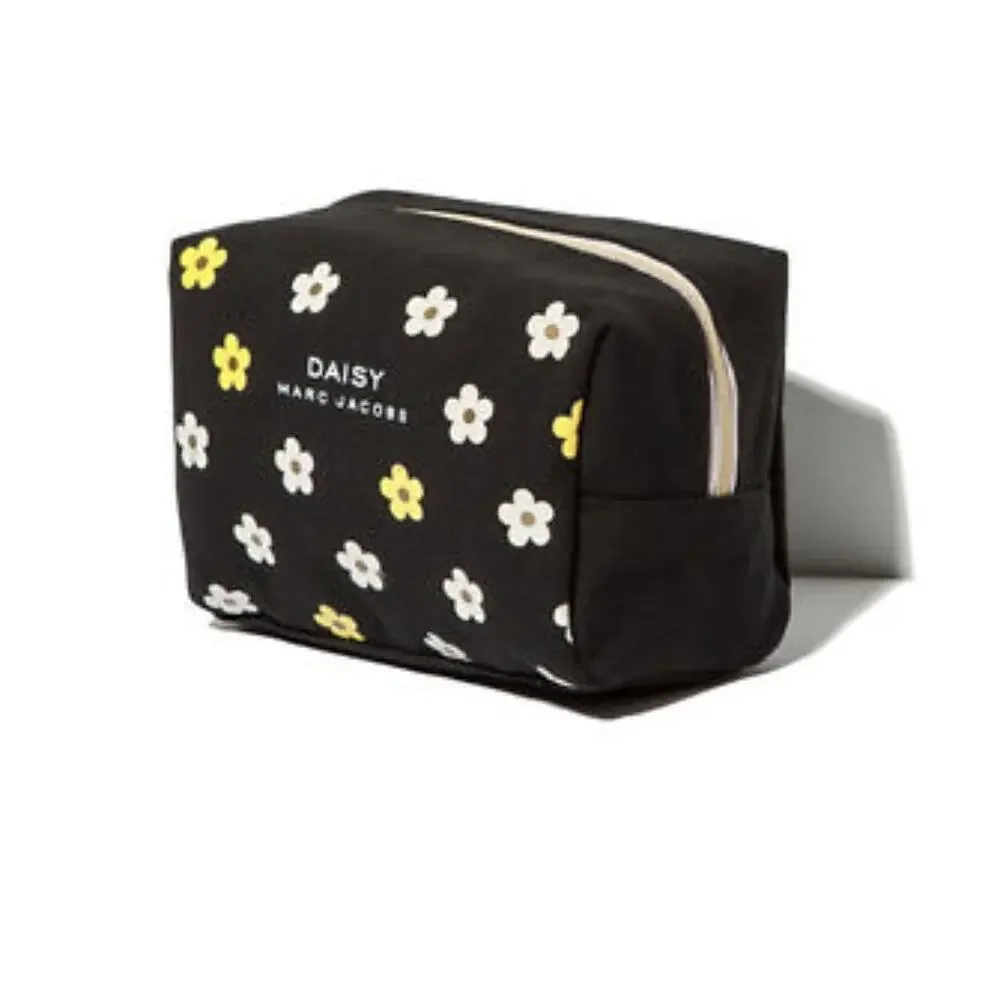 Marc Jacobs Daisy Black Makeup Cosmetics Bag Pouch Flowers Designer Canvas‎